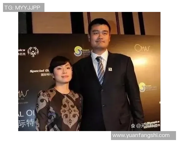 姚明与妻子婚礼盛典回顾见证篮球巨星的爱情故事与幸福时刻 姚明与妻子婚礼盛典回顾见证篮球巨星的爱情故事与幸福时刻